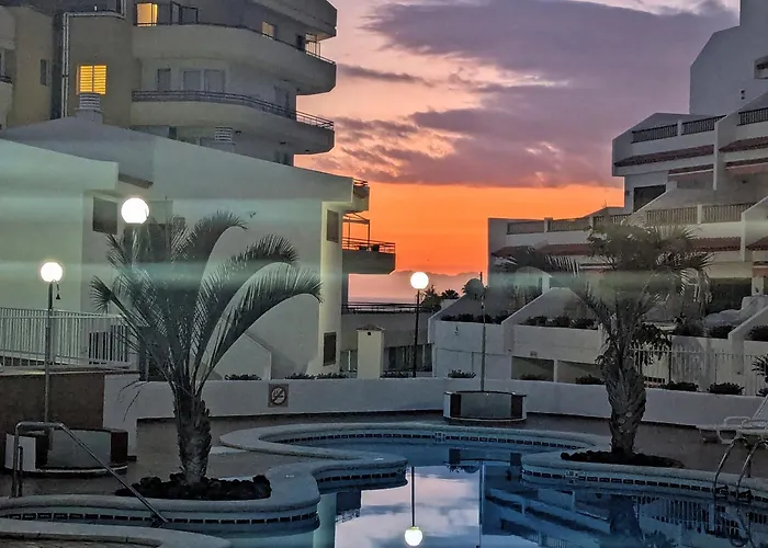 Апартаменты Modern Near Beach&pool Coastal Sunset Tenerife *