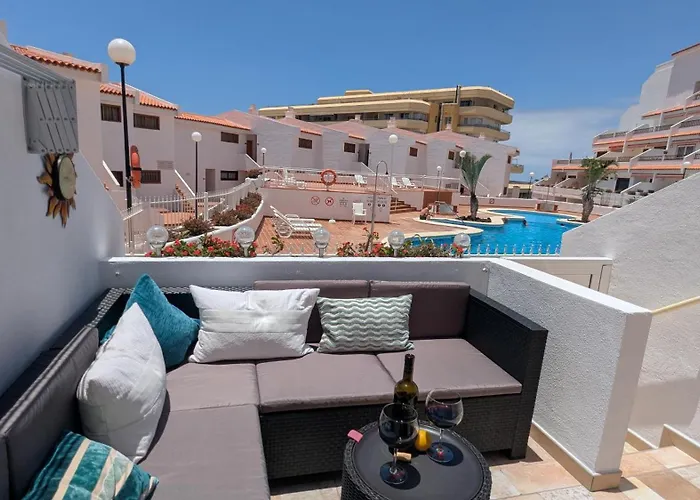 Апартаменти Modern Near Beach&pool Coastal Sunset Tenerife *