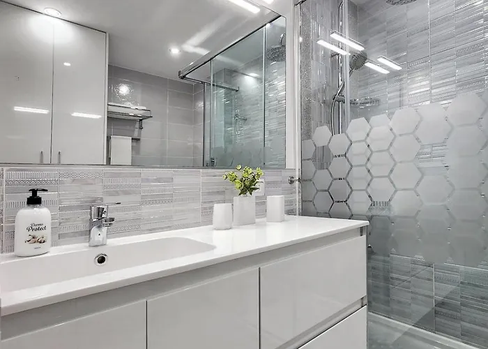 Апартаменти Modern Near Beach&pool Coastal Sunset Tenerife *